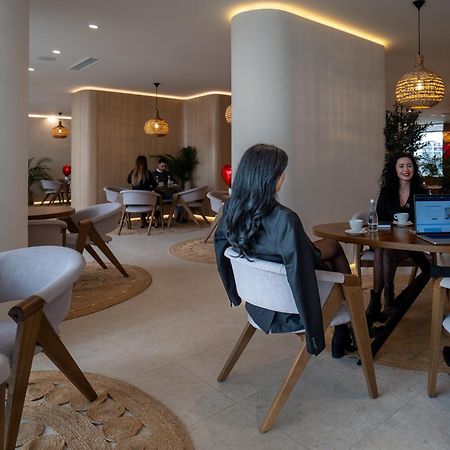 Alezzi Infinity Aparthotel & Spa Нэводари Экстерьер фото