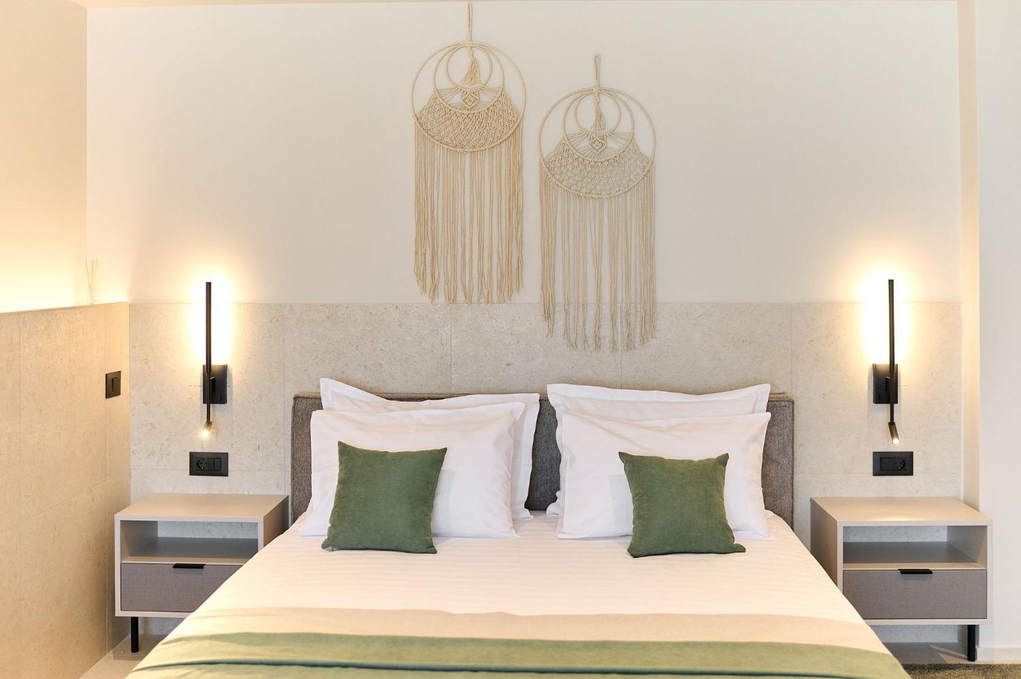 Alezzi Infinity Aparthotel & Spa Нэводари Экстерьер фото